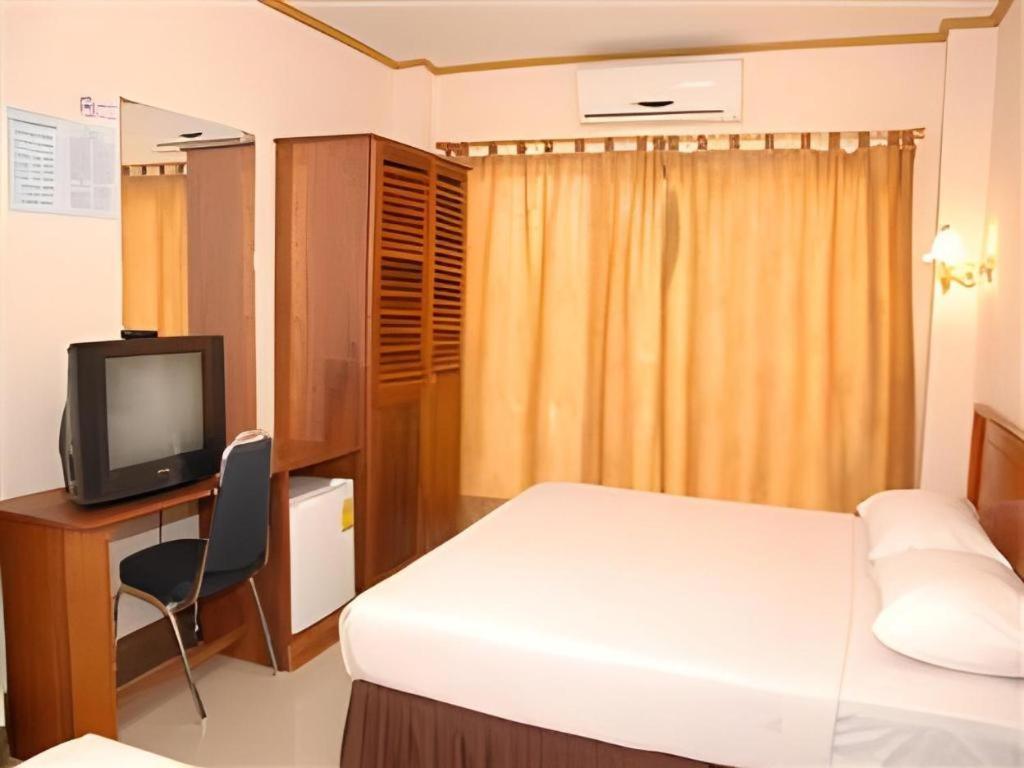 Chaleunehoung Hotel Vientiane Extérieur photo