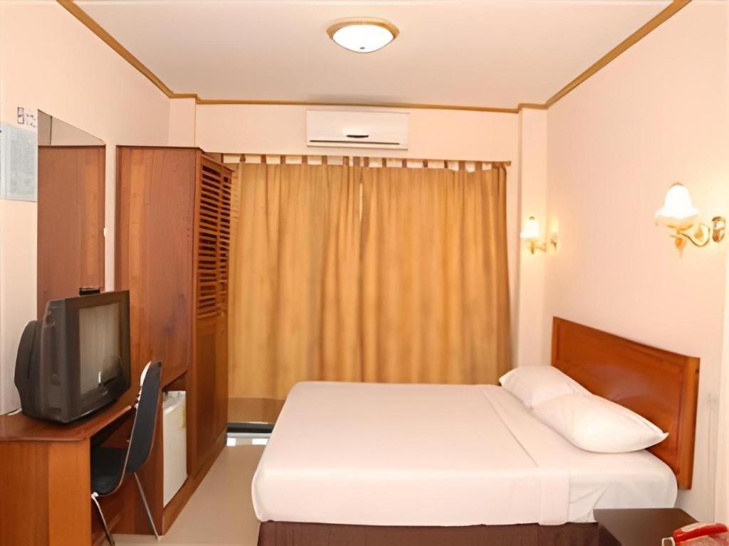 Chaleunehoung Hotel Vientiane Extérieur photo