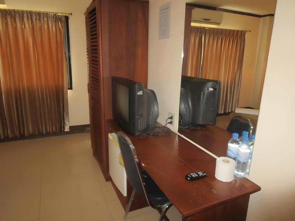 Chaleunehoung Hotel Vientiane Extérieur photo