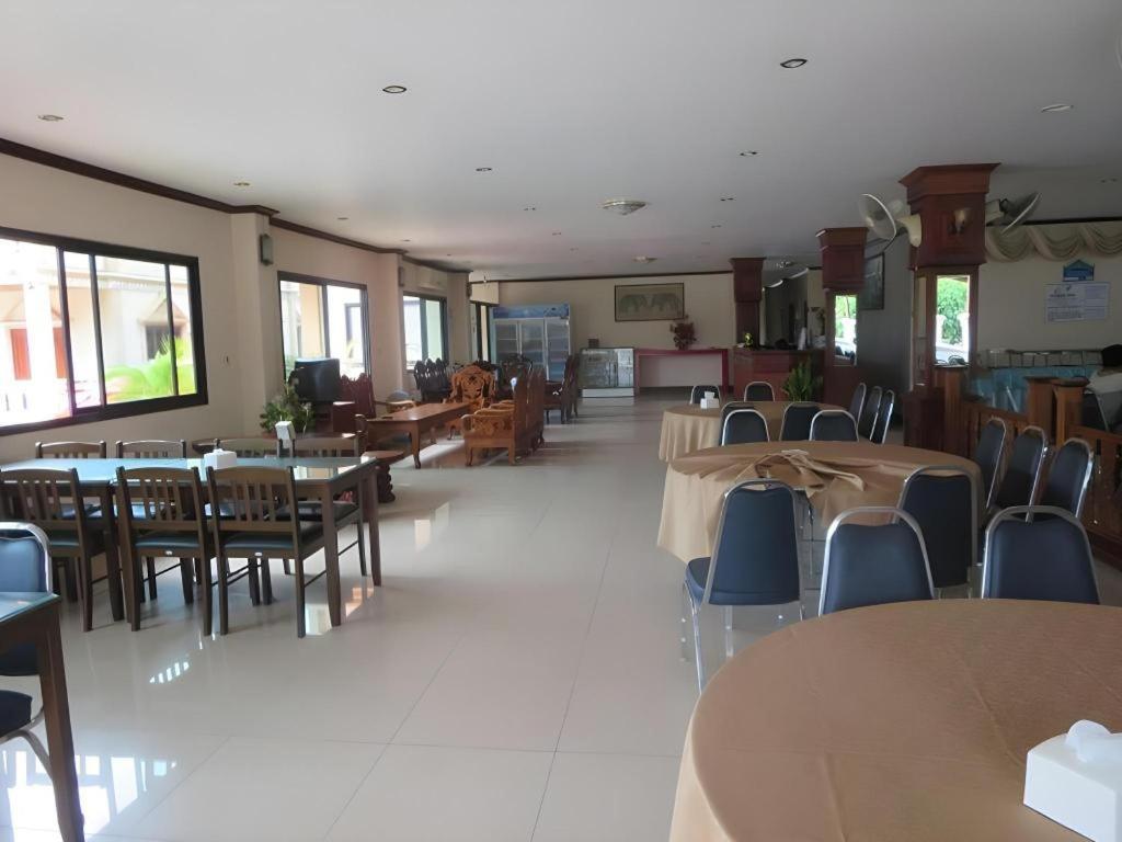 Chaleunehoung Hotel Vientiane Extérieur photo