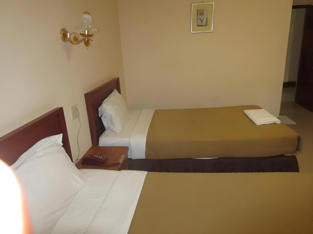 Chaleunehoung Hotel Vientiane Extérieur photo