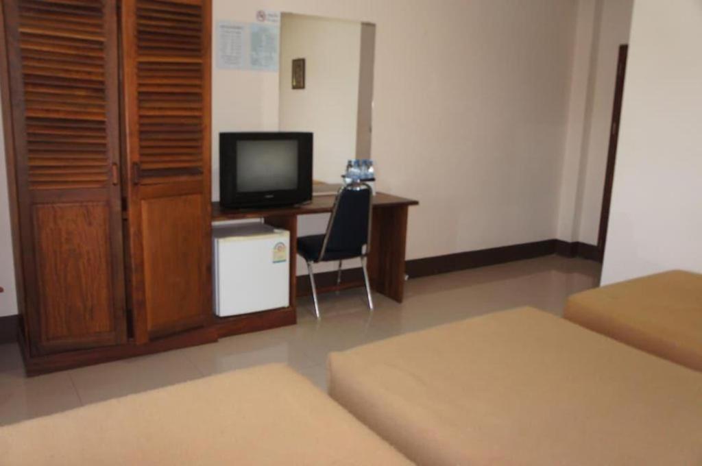 Chaleunehoung Hotel Vientiane Extérieur photo