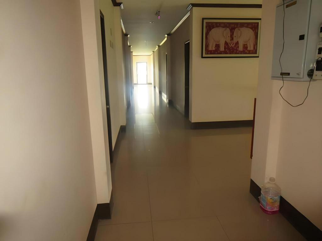 Chaleunehoung Hotel Vientiane Extérieur photo