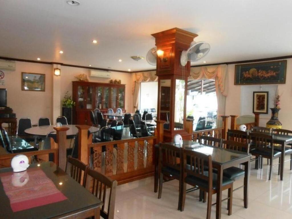 Chaleunehoung Hotel Vientiane Extérieur photo
