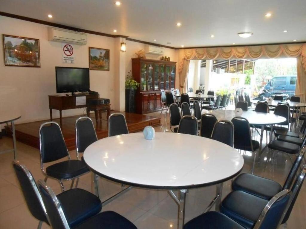 Chaleunehoung Hotel Vientiane Extérieur photo