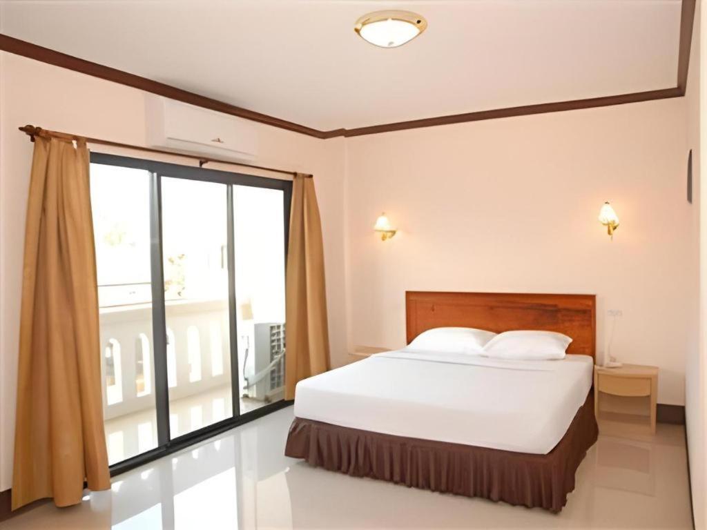 Chaleunehoung Hotel Vientiane Extérieur photo